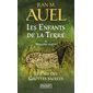 Les enfants de la terre T.06 (FP) : Première partie : Le pays des grottes sacrées
