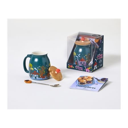 Coffret mug : Les petits mondes de la forêt : 1 livre de recettes pour un goûter champêtre + 1 mug en céramique et son couvercle en bambou décoré d'un champignon en silicone, avec une petite cuillère